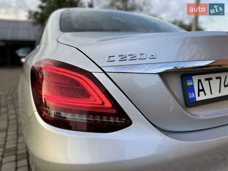 Седан Mercedes-Benz C-Class 2018 в Калуше
