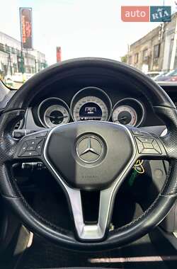 Универсал Mercedes-Benz C-Class 2012 в 