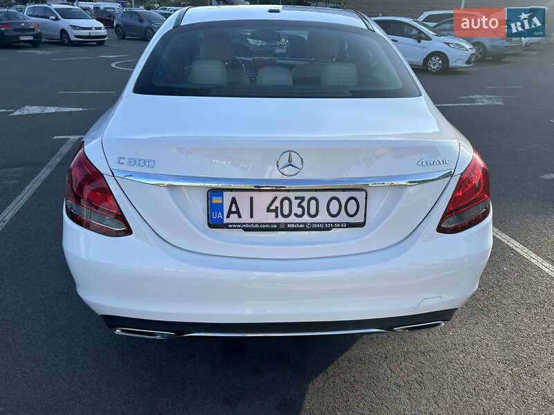 Седан Mercedes-Benz C-Class 2017 в Киеве