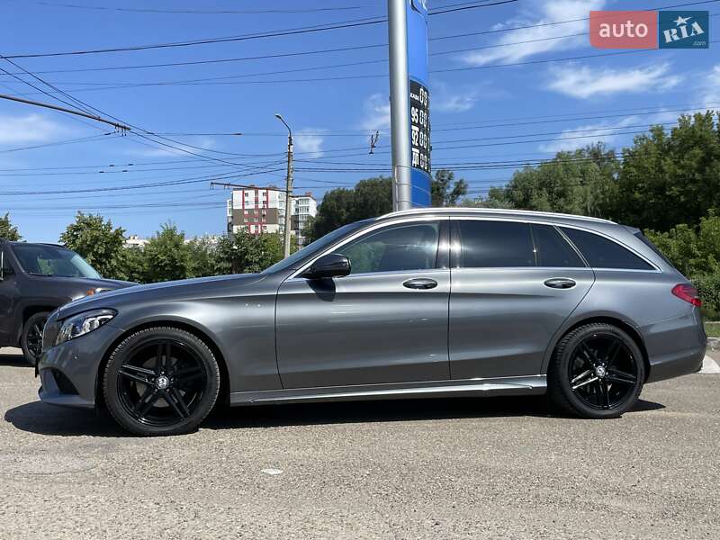 Универсал Mercedes-Benz C-Class 2018 в Черновцах