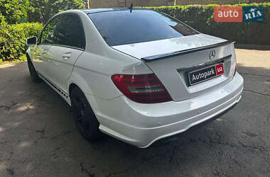 Седан Mercedes-Benz C-Class 2012 в 