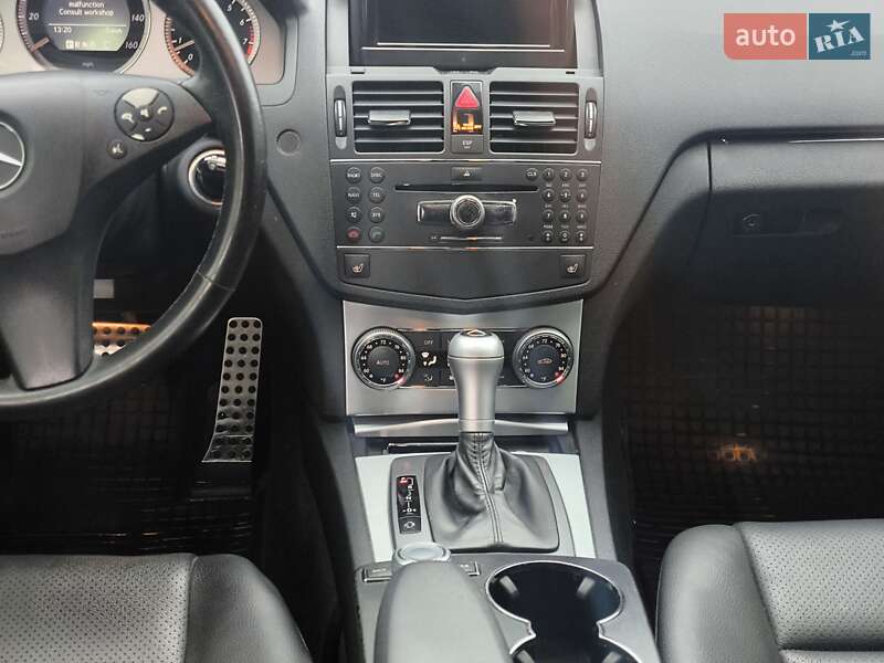 Седан Mercedes-Benz C-Class 2008 в Киеве