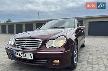 Универсал Mercedes-Benz C-Class 2006 в 