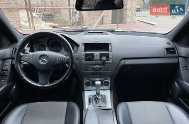 Седан Mercedes-Benz C-Class 2009 в 