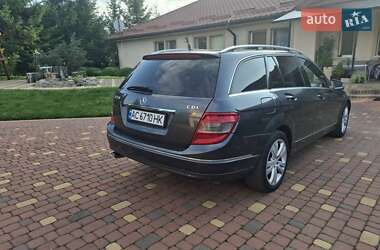 Универсал Mercedes-Benz C-Class 2009 в 