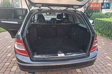 Универсал Mercedes-Benz C-Class 2009 в 