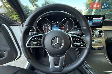 Универсал Mercedes-Benz C-Class 2019 в 