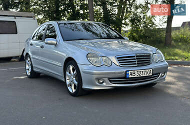 Седан Mercedes-Benz C-Class 2006 в Виннице
