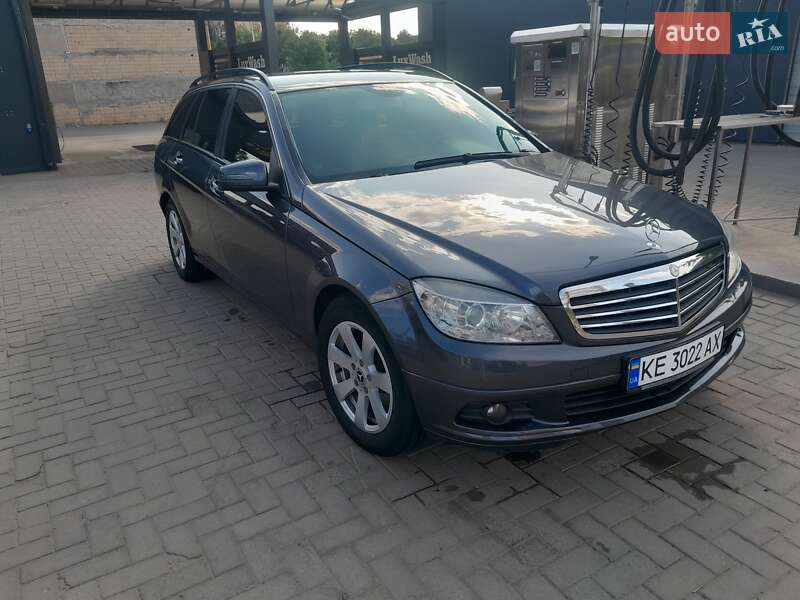 Универсал Mercedes-Benz C-Class 2008 в Кривом Роге
