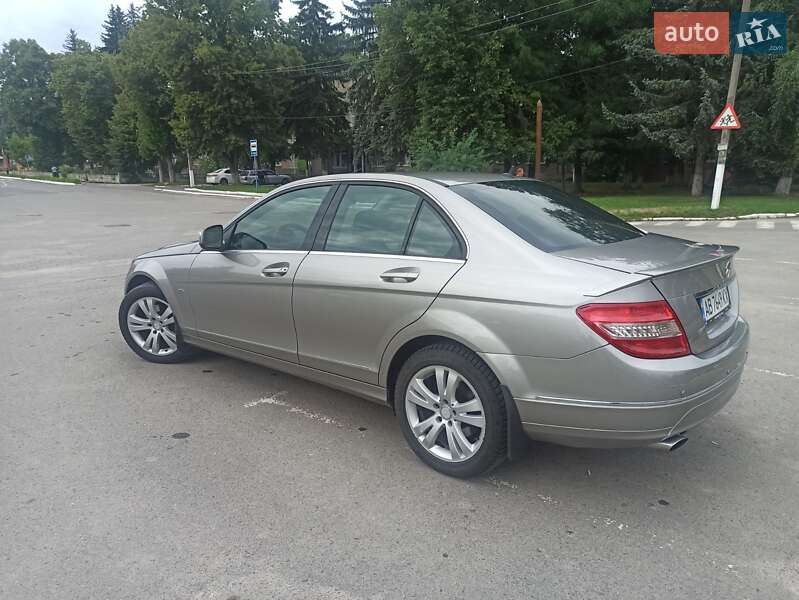 Седан Mercedes-Benz C-Class 2008 в Тыврове
