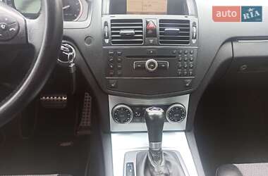 Седан Mercedes-Benz C-Class 2008 в 