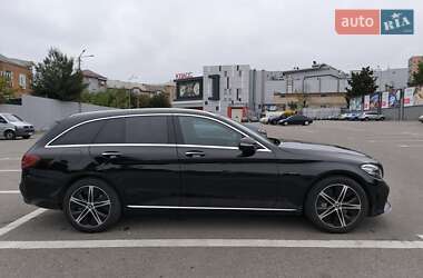 Универсал Mercedes-Benz C-Class 2020 в 