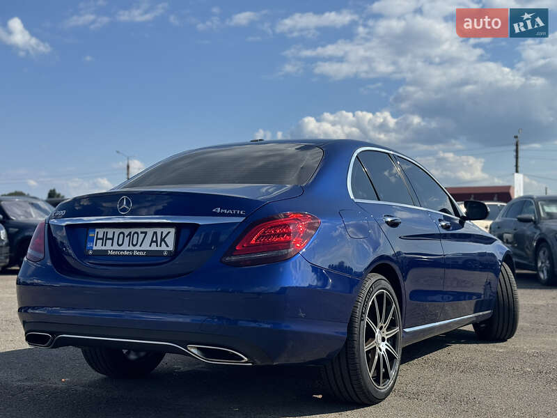 Седан Mercedes-Benz C-Class 2019 в Киеве