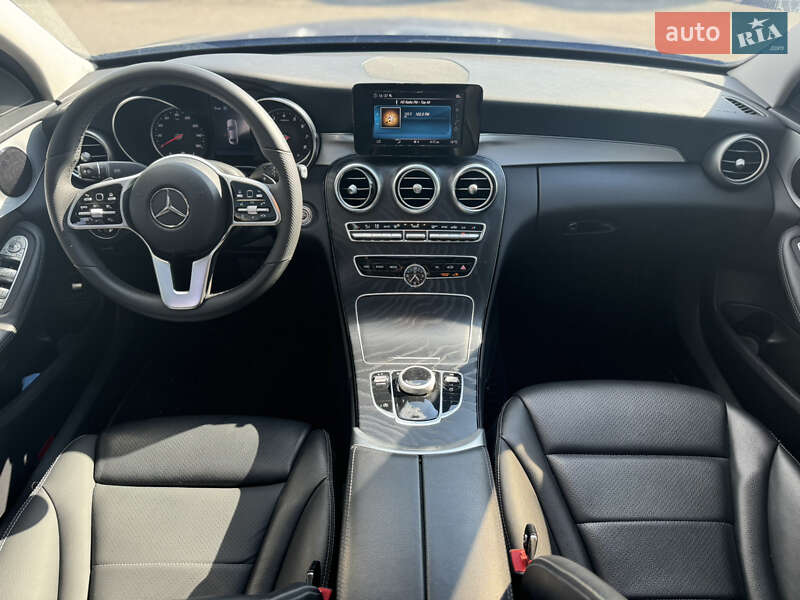Седан Mercedes-Benz C-Class 2019 в Киеве