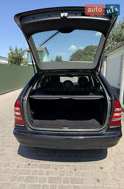 Универсал Mercedes-Benz C-Class 2005 в 