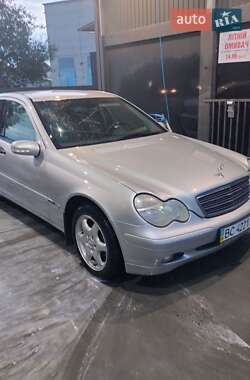 Седан Mercedes-Benz C-Class 2000 в 