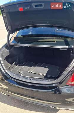 Седан Mercedes-Benz C-Class 2017 в 