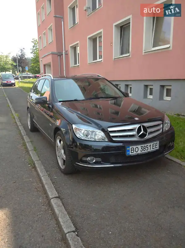 Mercedes-Benz C-Class