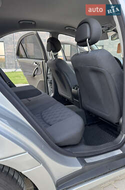 Седан Mercedes-Benz C-Class 2003 в 