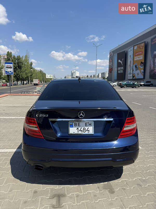 Седан Mercedes-Benz C-Class 2014 в Одесі