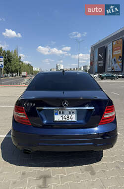 Седан Mercedes-Benz C-Class 2014 в 