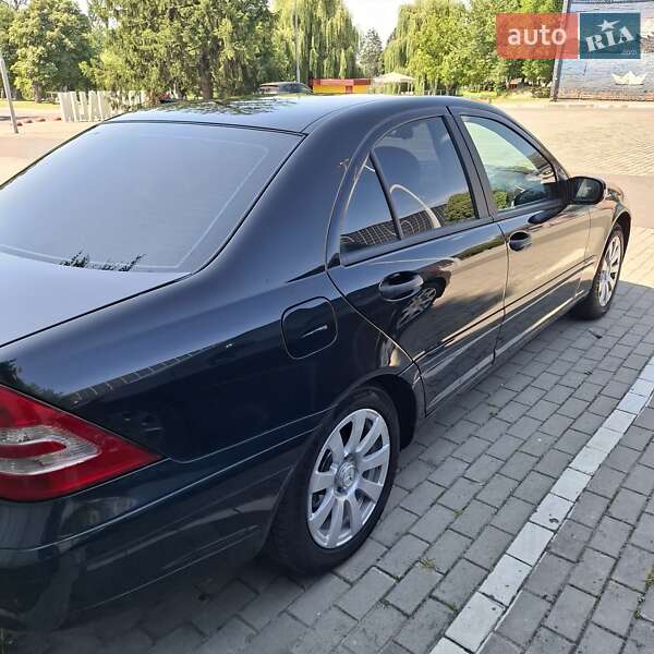 Седан Mercedes-Benz C-Class 2002 в Луцьку фото 4 Седан Mercedes-Benz C-Class 2002 в Луцьку