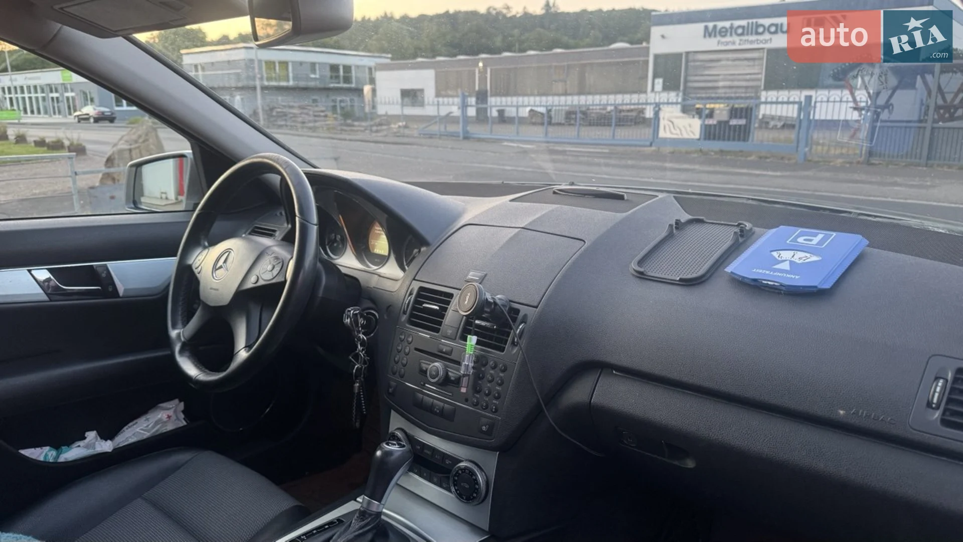 2010 Mercedes-Benz C-klasse - мініатюра 6
