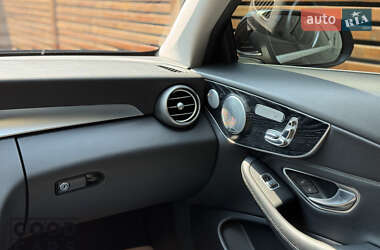 Купе Mercedes-Benz C-Class 2016 в 