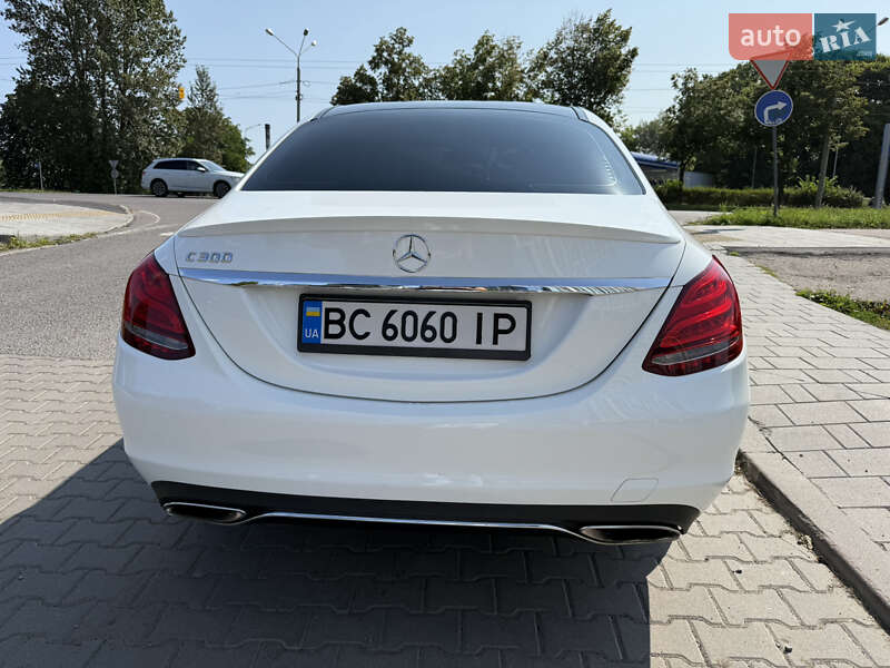 Седан Mercedes-Benz C-Class 2015 в Львове