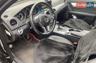 Седан Mercedes-Benz C-Class 2013 в 