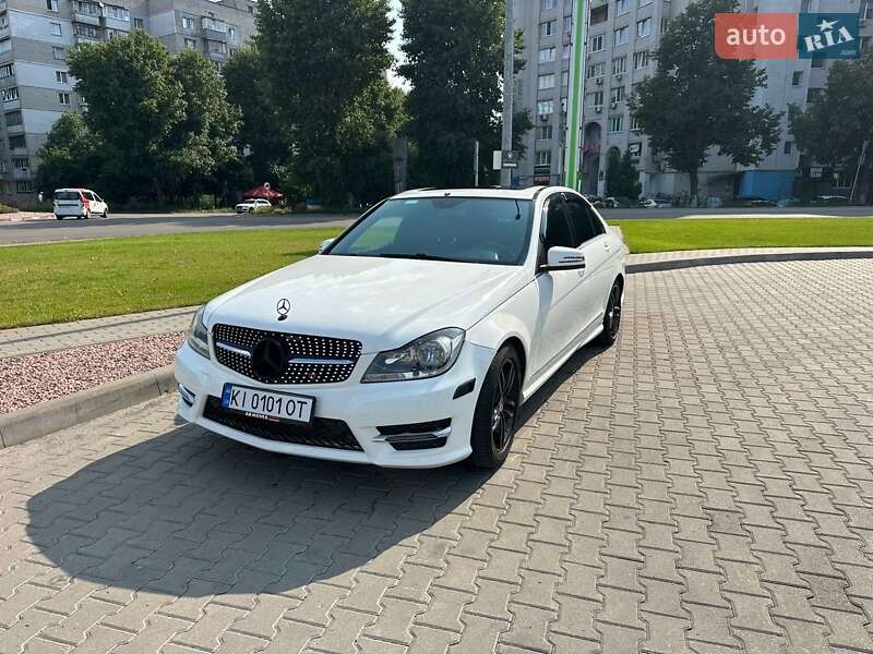 Седан Mercedes-Benz C-Class 2014 в 