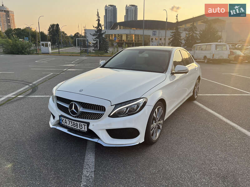 Седан Mercedes-Benz C-Class 2016 в Киеве фото 2 Седан Mercedes-Benz C-Class 2016 в Киеве