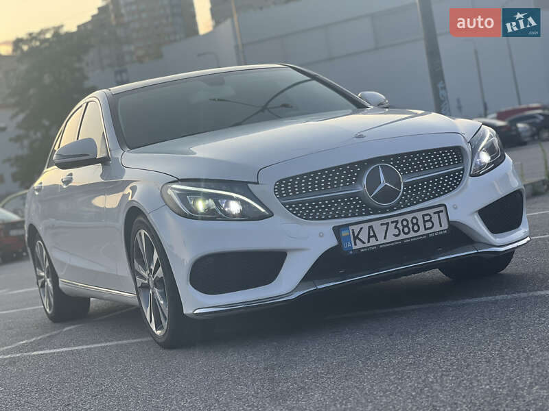 Седан Mercedes-Benz C-Class 2016 в Киеве фото 17 Седан Mercedes-Benz C-Class 2016 в Киеве