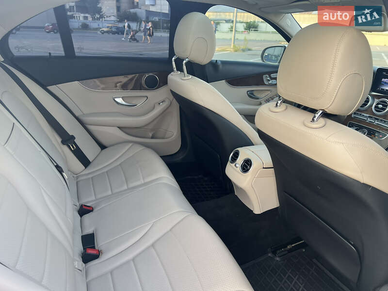 Седан Mercedes-Benz C-Class 2016 в Киеве фото 22 Седан Mercedes-Benz C-Class 2016 в Киеве