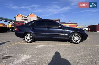 Седан Mercedes-Benz C-Class 2001 в 