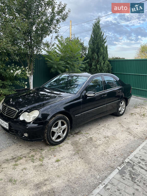 Mercedes-Benz C-Class 2001