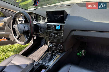 Седан Mercedes-Benz C-Class 2007 в 