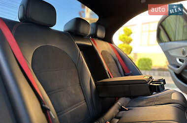 Седан Mercedes-Benz C-Class 2016 в 