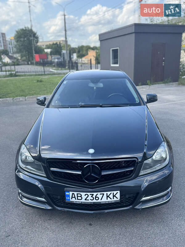 Купе Mercedes-Benz C-Class 2011 в Вінниці фото 6 Купе Mercedes-Benz C-Class 2011 в Вінниці