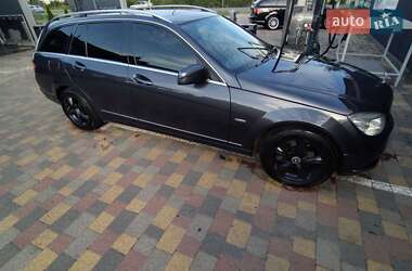 Универсал Mercedes-Benz C-Class 2010 в 