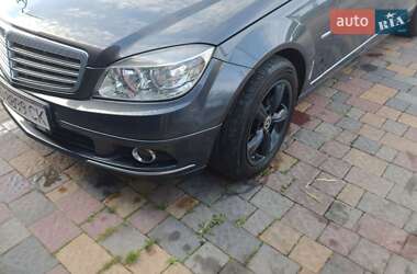 Универсал Mercedes-Benz C-Class 2010 в 