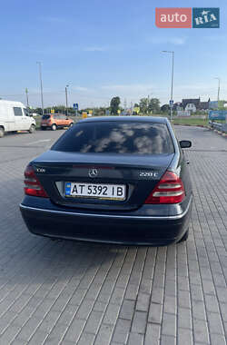 Седан Mercedes-Benz C-Class 2000 в 