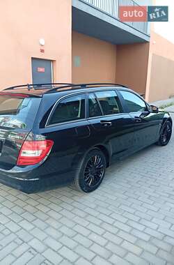 Универсал Mercedes-Benz C-Class 2011 в 