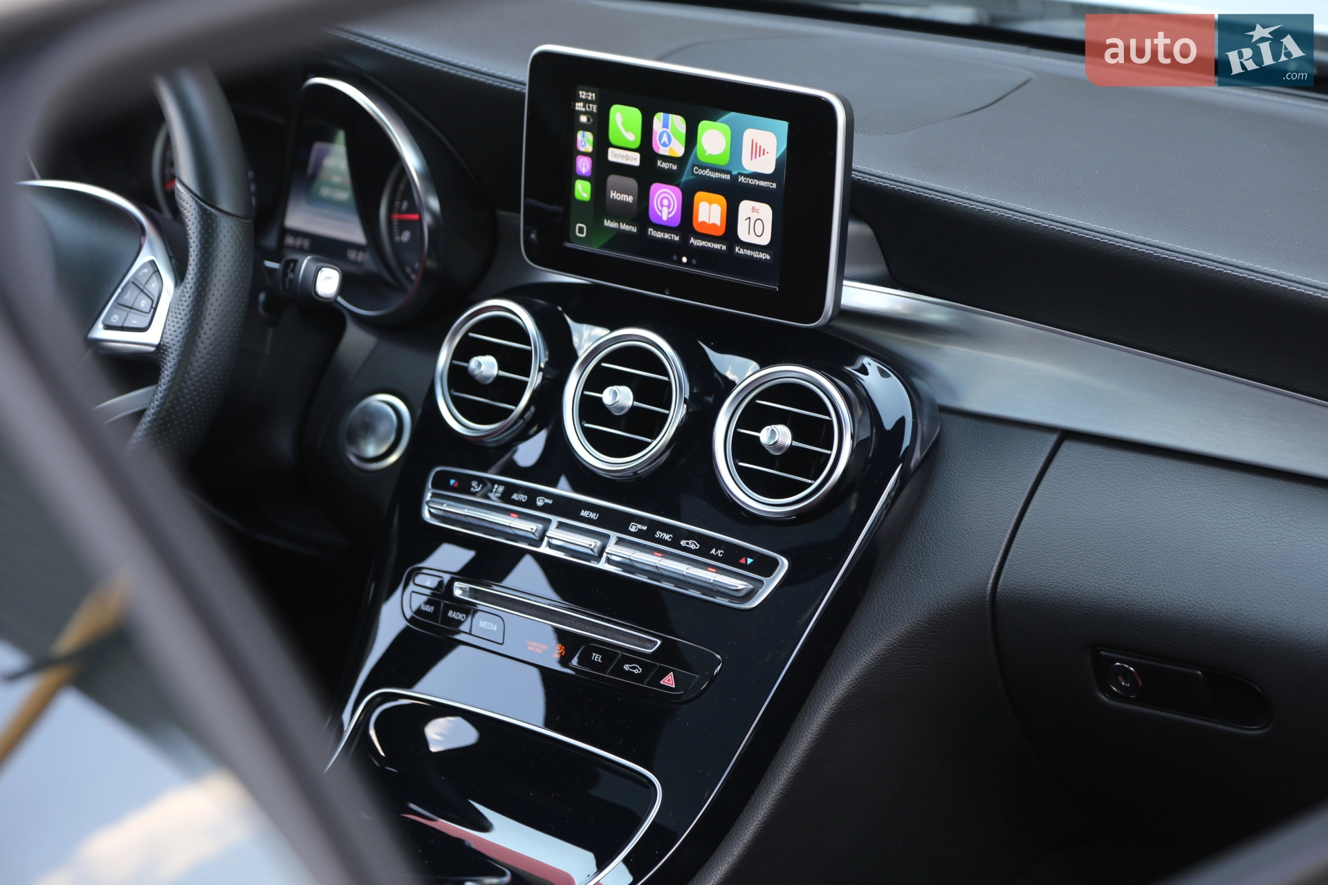 2016 Mercedes-Benz C-klasse - мініатюра 17