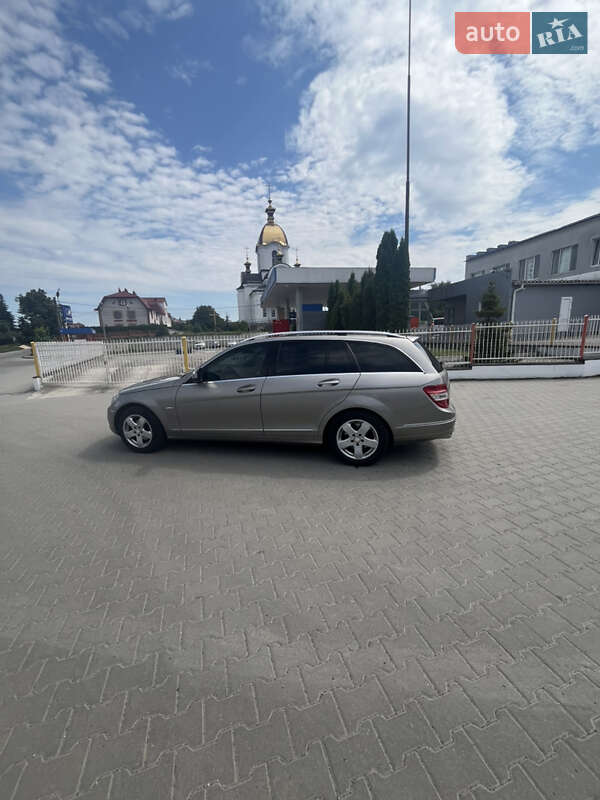 Универсал Mercedes-Benz C-Class 2008 в Ивано-Франковске