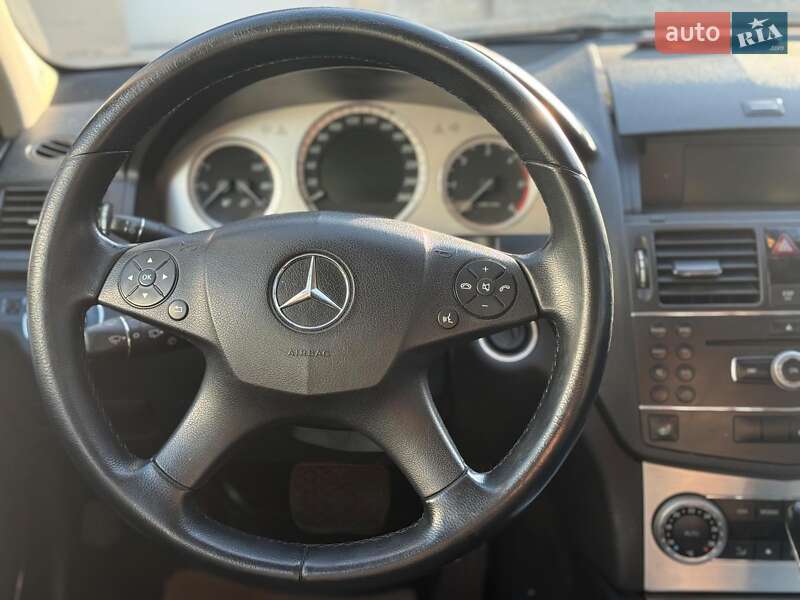 Универсал Mercedes-Benz C-Class 2008 в Одессе