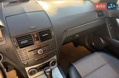 Универсал Mercedes-Benz C-Class 2008 в 