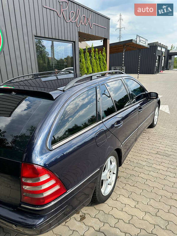 Универсал Mercedes-Benz C-Class 2002 в Яворове