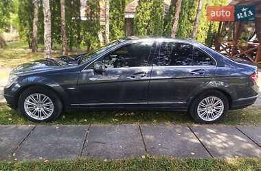 Седан Mercedes-Benz C-Class 2009 в 