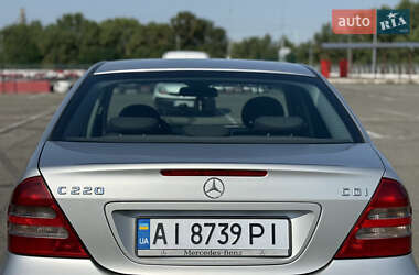 Седан Mercedes-Benz C-Class 2003 в 